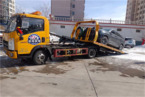 西区救援拖车费用怎么算